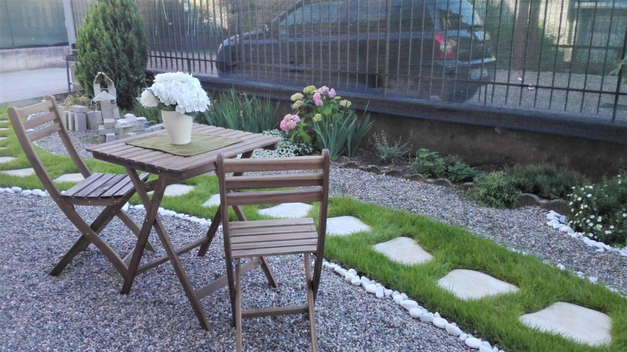 Jolie Maison Cassano Magnago Eksteriør bilde